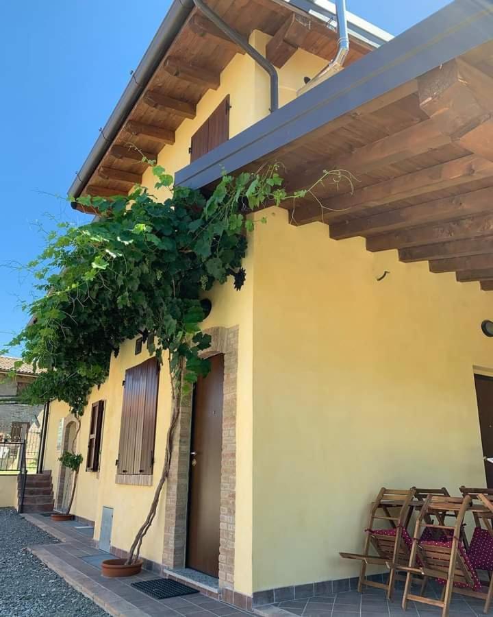 Agriturismo Casa Garello Salice Terme Ngoại thất bức ảnh
