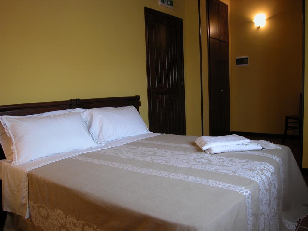 Agriturismo Casa Garello Salice Terme Phòng bức ảnh