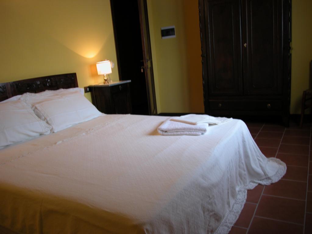Agriturismo Casa Garello Salice Terme Phòng bức ảnh